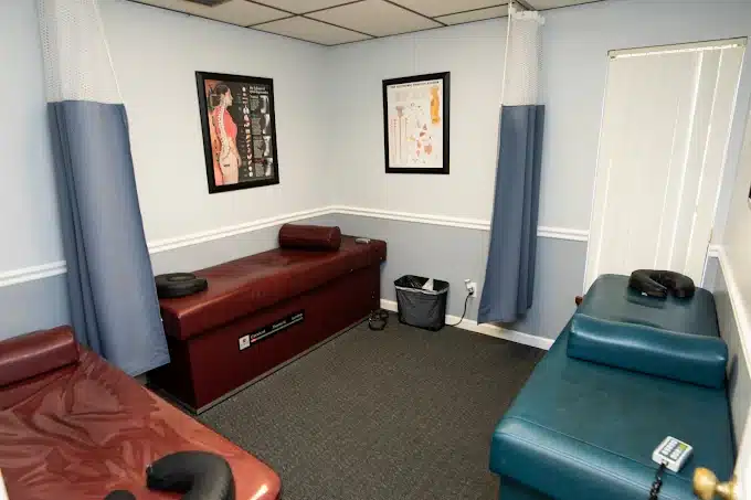 OliveMedia_MauricioChiroprctic_Rutledge_5436